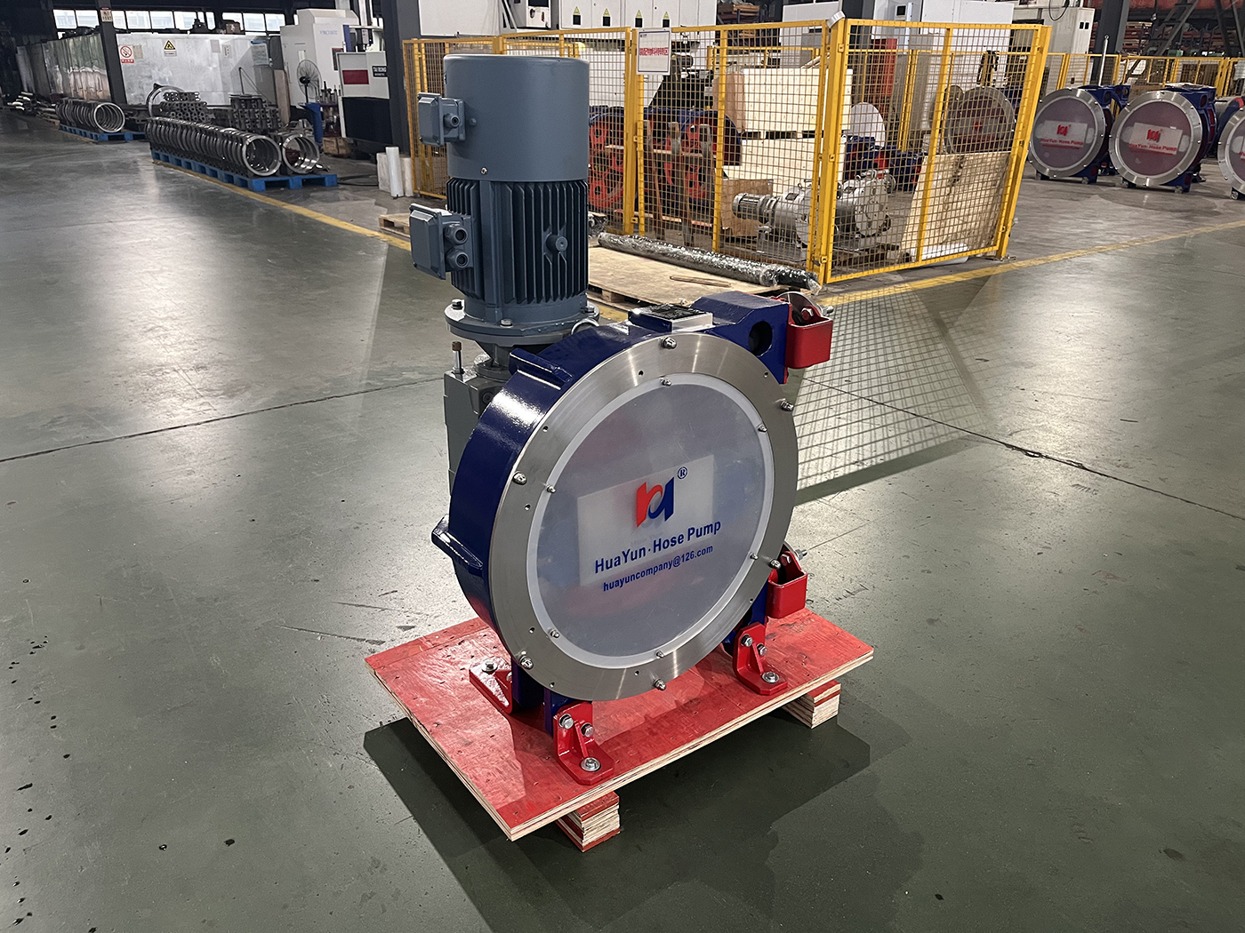 華運(yùn)機(jī)械出口美國軟管泵制造完成，中國智造叩響北美市場大門